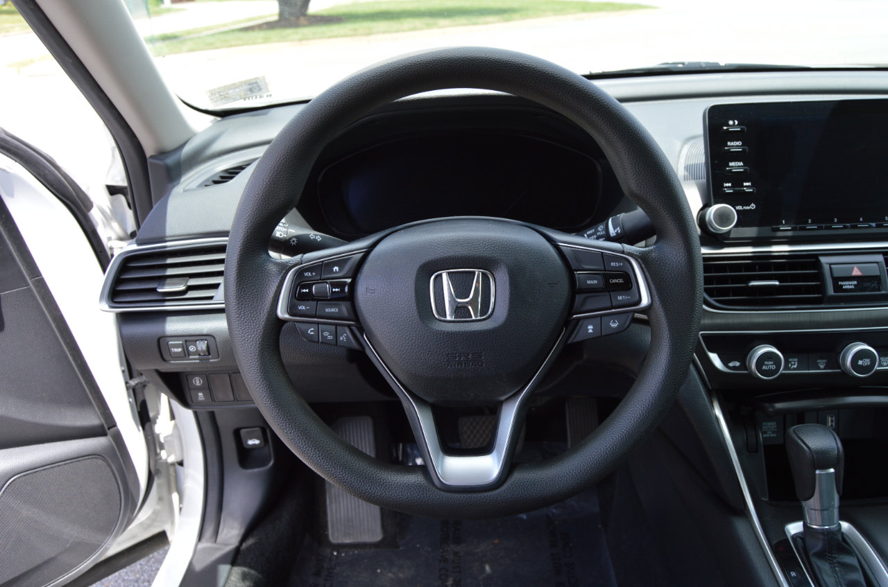 Used 2021 Honda Accord LX image 9