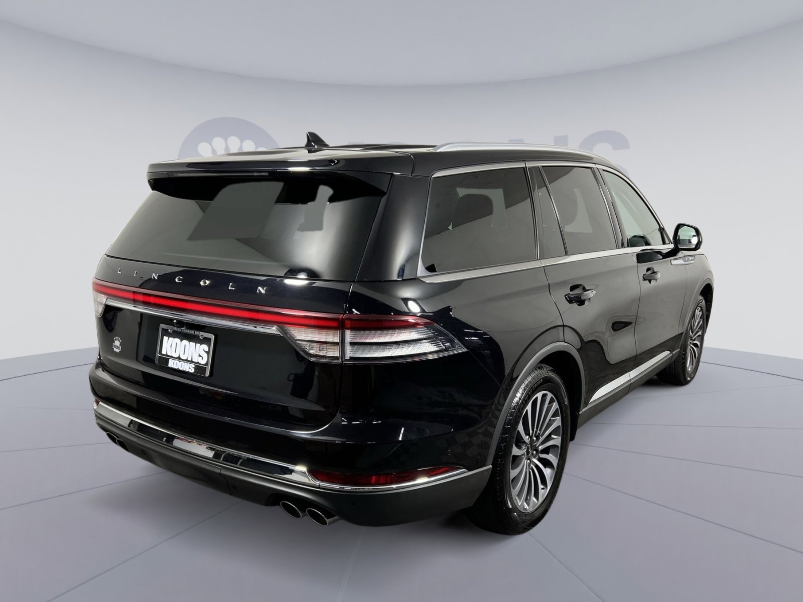 Used 2020 Lincoln Aviator Reserve w/ Equipment Group 201A image 7