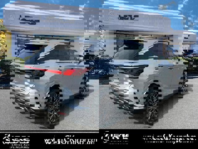 New 2026 Lexus RX 350 w/ Convenience Package AWD/4WD image 4