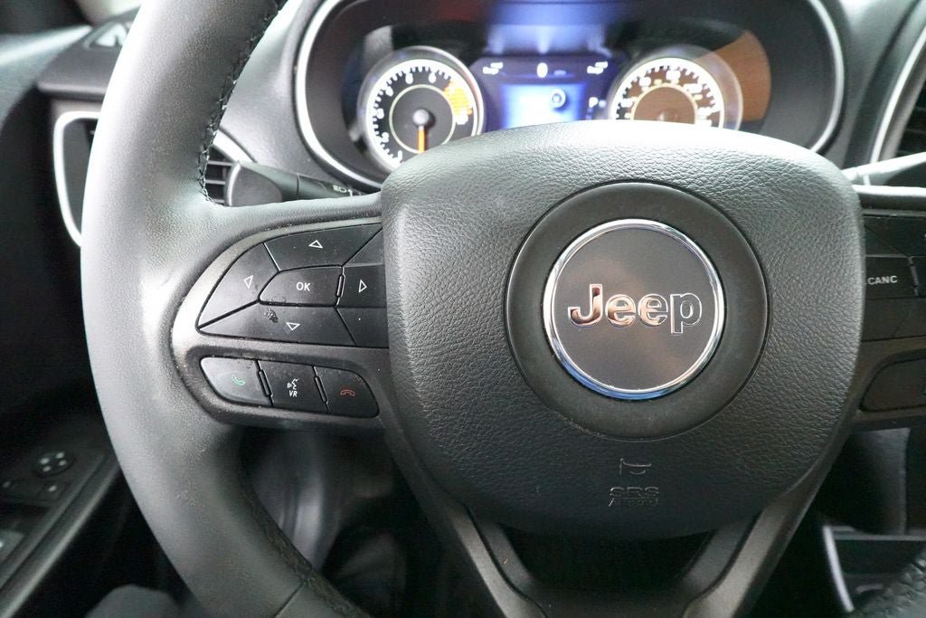 Used 2022 Jeep Cherokee Trailhawk AWD/4WD image 12