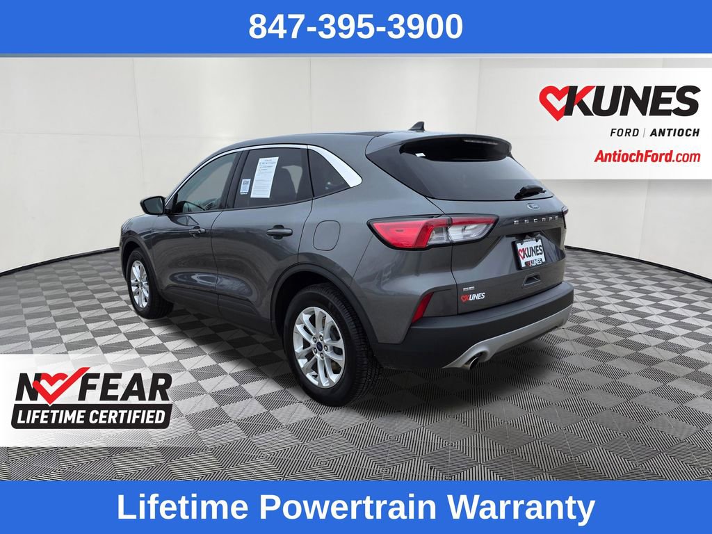 Used 2022 Ford Escape SE w/ Cold Weather Package FWD image 5