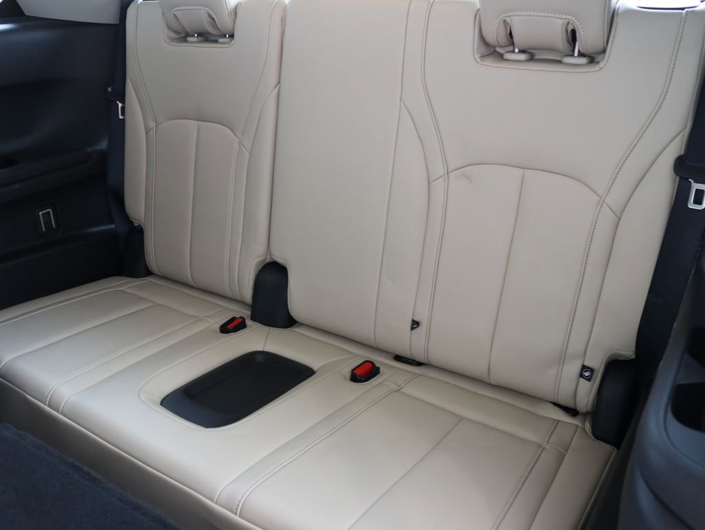 Certified 2023 INFINITI QX60 Luxe w/ Cargo Package AWD/4WD image 30