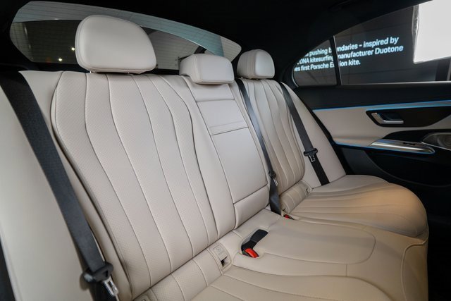 New 2026 Mercedes-Benz E 350 4MATIC Sedan image 32