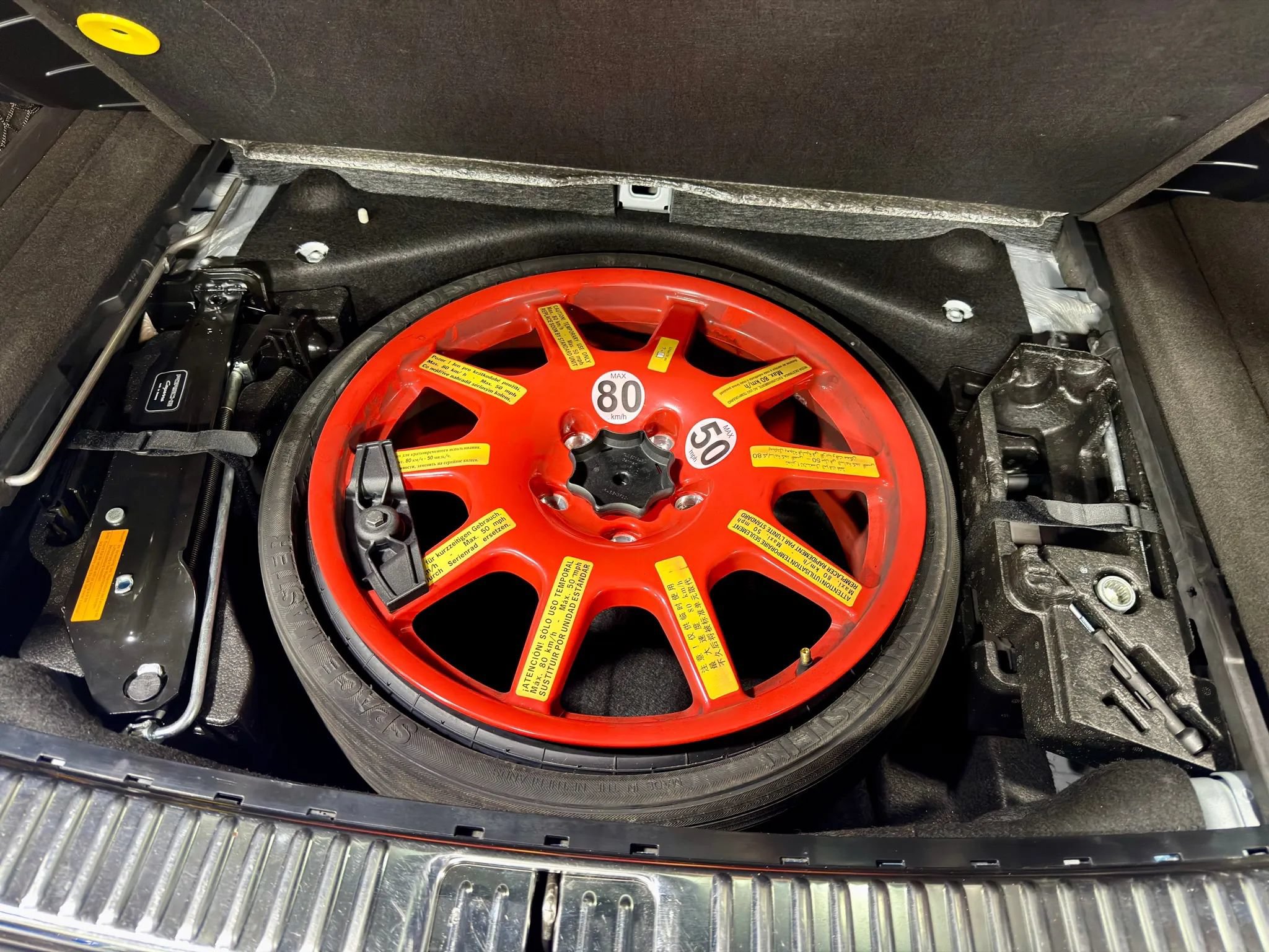 Used 2016 Porsche Cayenne GTS AWD/4WD image 34