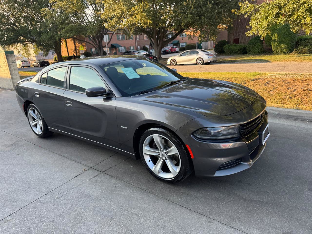 Used 2018 Dodge Charger R/T RWD image 7