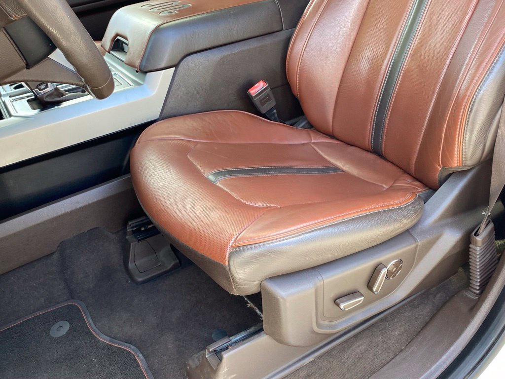 Used 2018 Ford F150 King Ranch w/ Equipment Group 601A Luxury AWD/4WD image 23