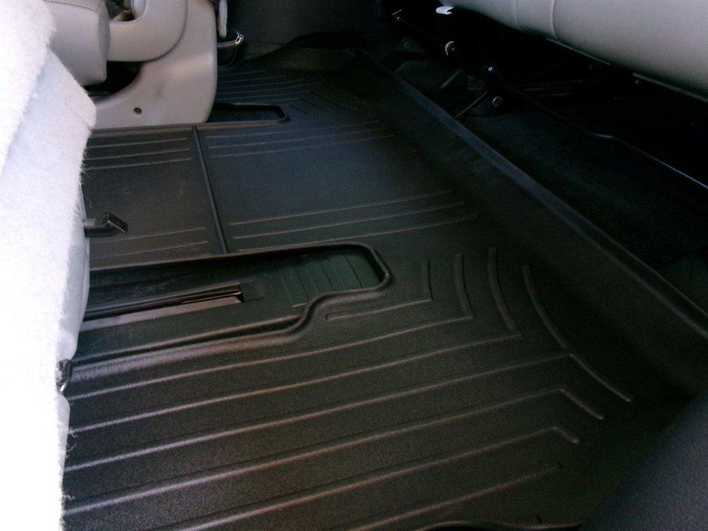 Used 2013 Toyota Sequoia Limited RWD image 35