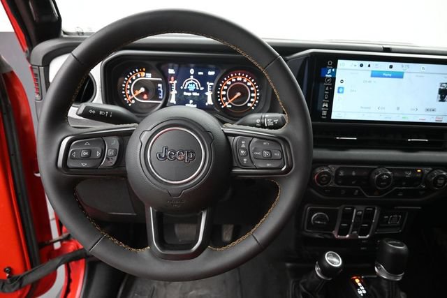 Used 2024 Jeep Gladiator Sport AWD/4WD image 11