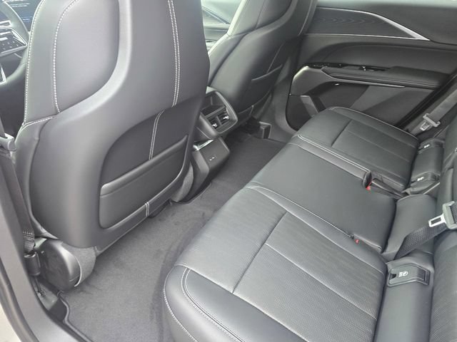 New 2026 Cadillac Lyriq Luxury RWD image 13