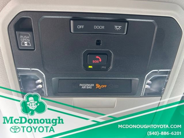 Certified 2022 Toyota Tundra SR5 AWD/4WD image 18