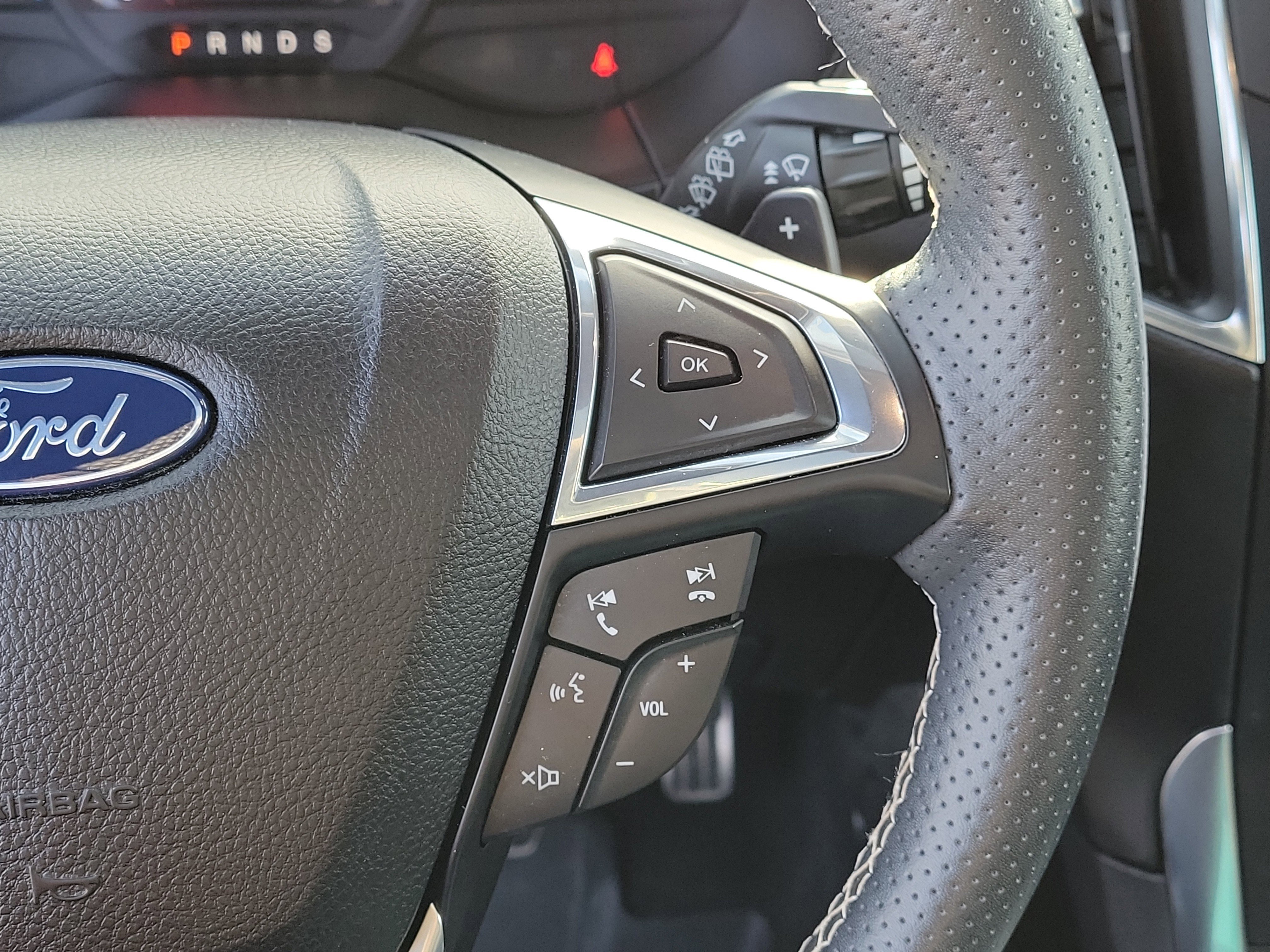 Used 2024 Ford Edge ST w/ Equipment Group 401A image 25