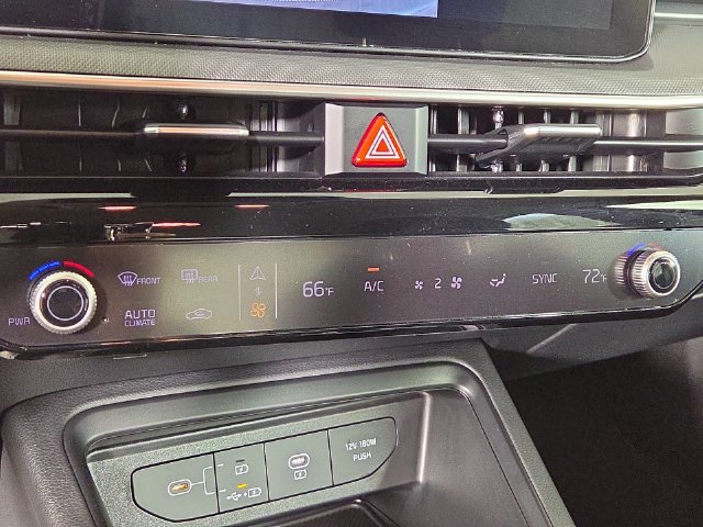Certified 2026 Kia K5 LXS FWD image 18