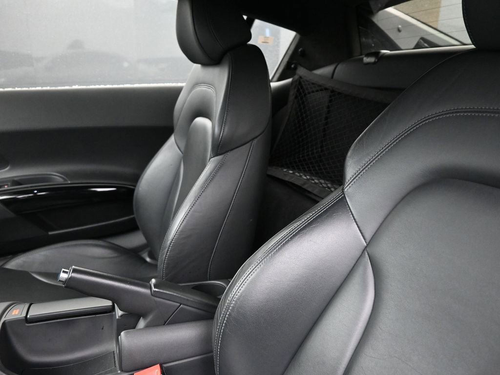 Used 2010 Audi R8 V10 image 57
