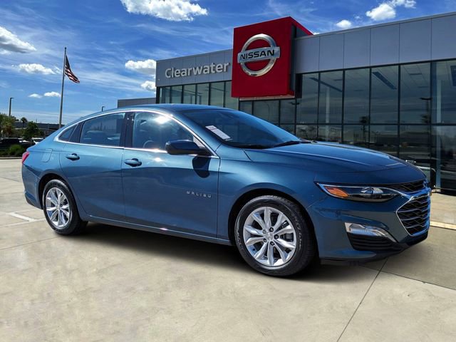 Used 2024 Chevrolet Malibu LT image 1