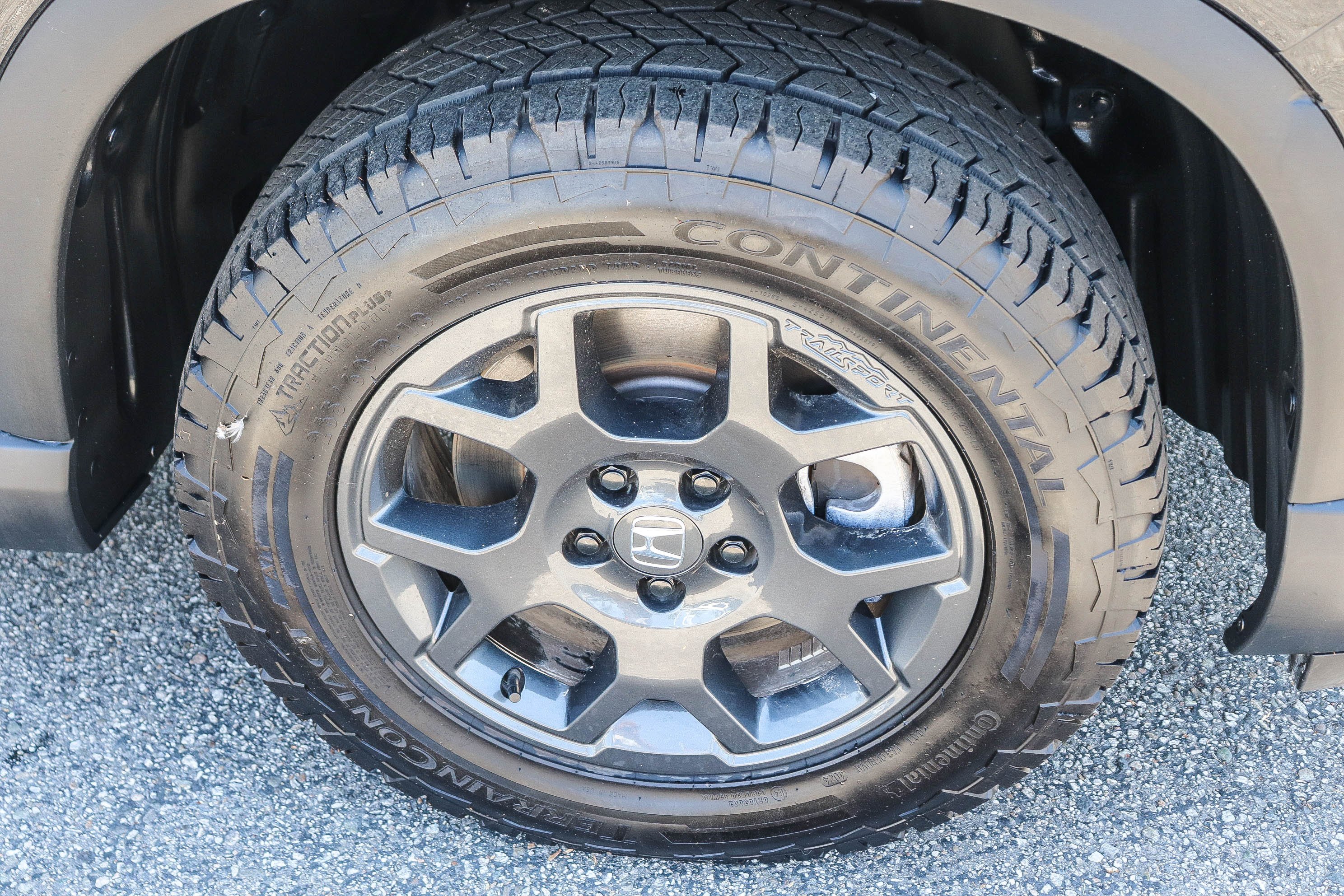 Used 2025 Honda Pilot TrailSport image 7