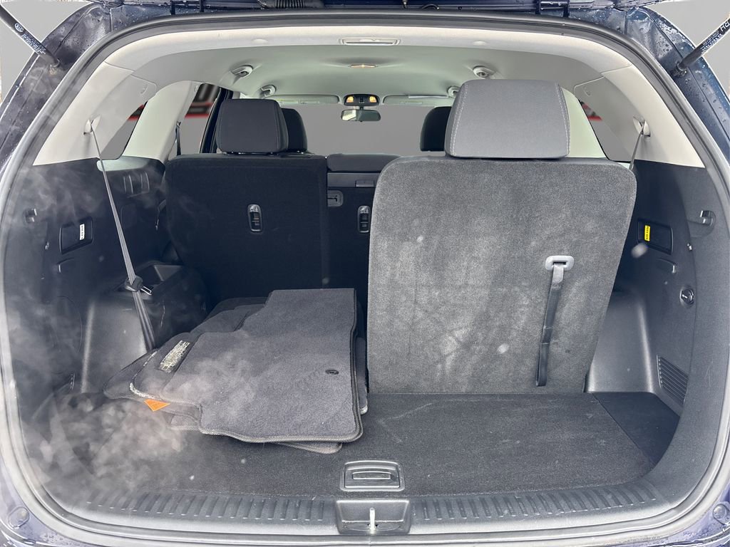 Used 2020 Kia Sorento LX w/ LX I4 Convenience Package image 11