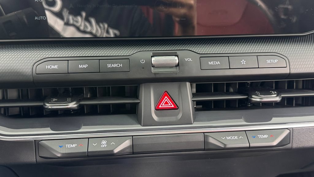 New 2026 Kia K4 GT-Line FWD image 25