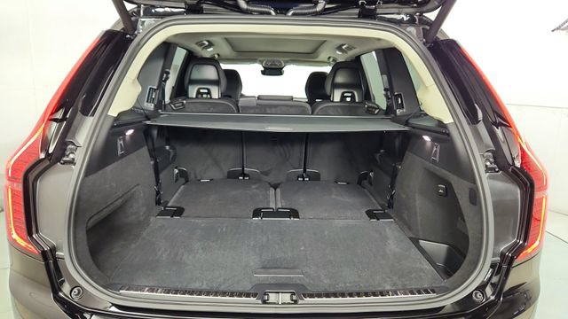 New 2026 Volvo XC90 T8 Plus w/ Protection Package Premier AWD/4WD image 45