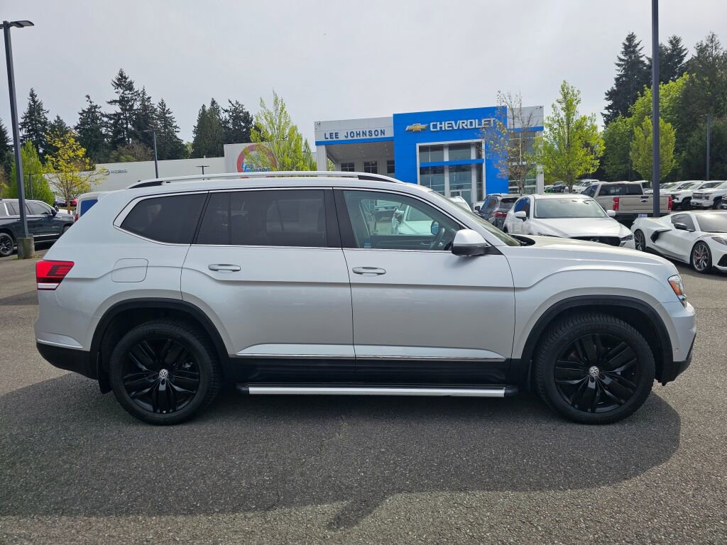 Used 2019 Volkswagen Atlas SEL Premium AWD/4WD image 4