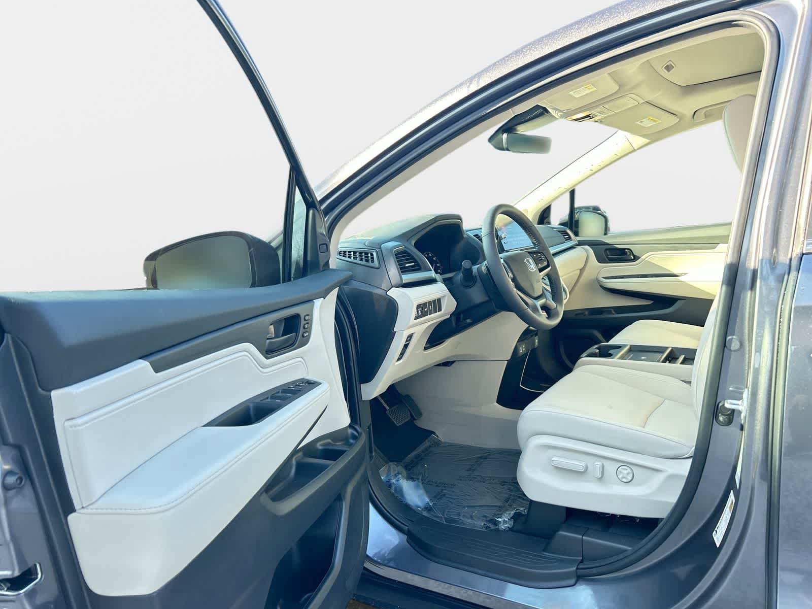 Used 2026 Honda Odyssey EX-L image 10