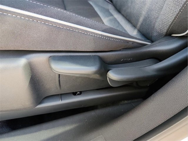 Used 2025 Chevrolet TrailBlazer LS w/ LS Convenience Package image 14