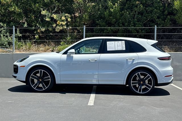 Used 2022 Porsche Cayenne Turbo AWD/4WD video 2