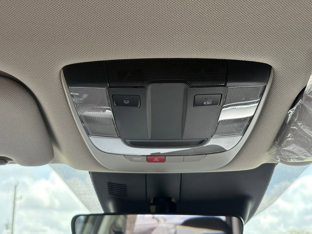 New 2026 Kia Sorento LX FWD image 19
