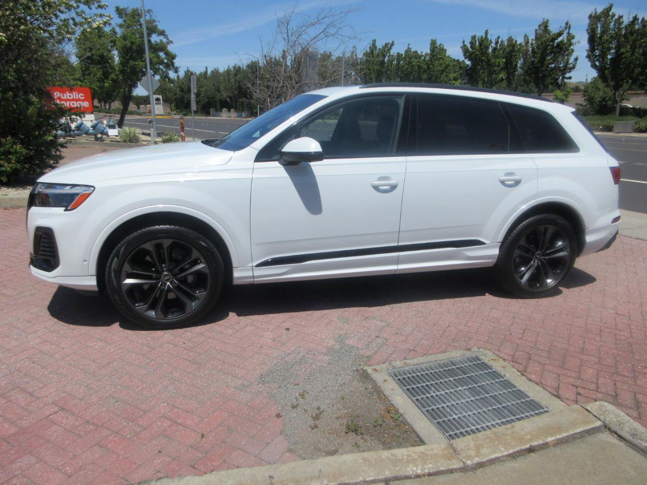 Used 2025 Audi Q7 3.0T Premium Plus w/ Premium Plus Package AWD/4WD image 3