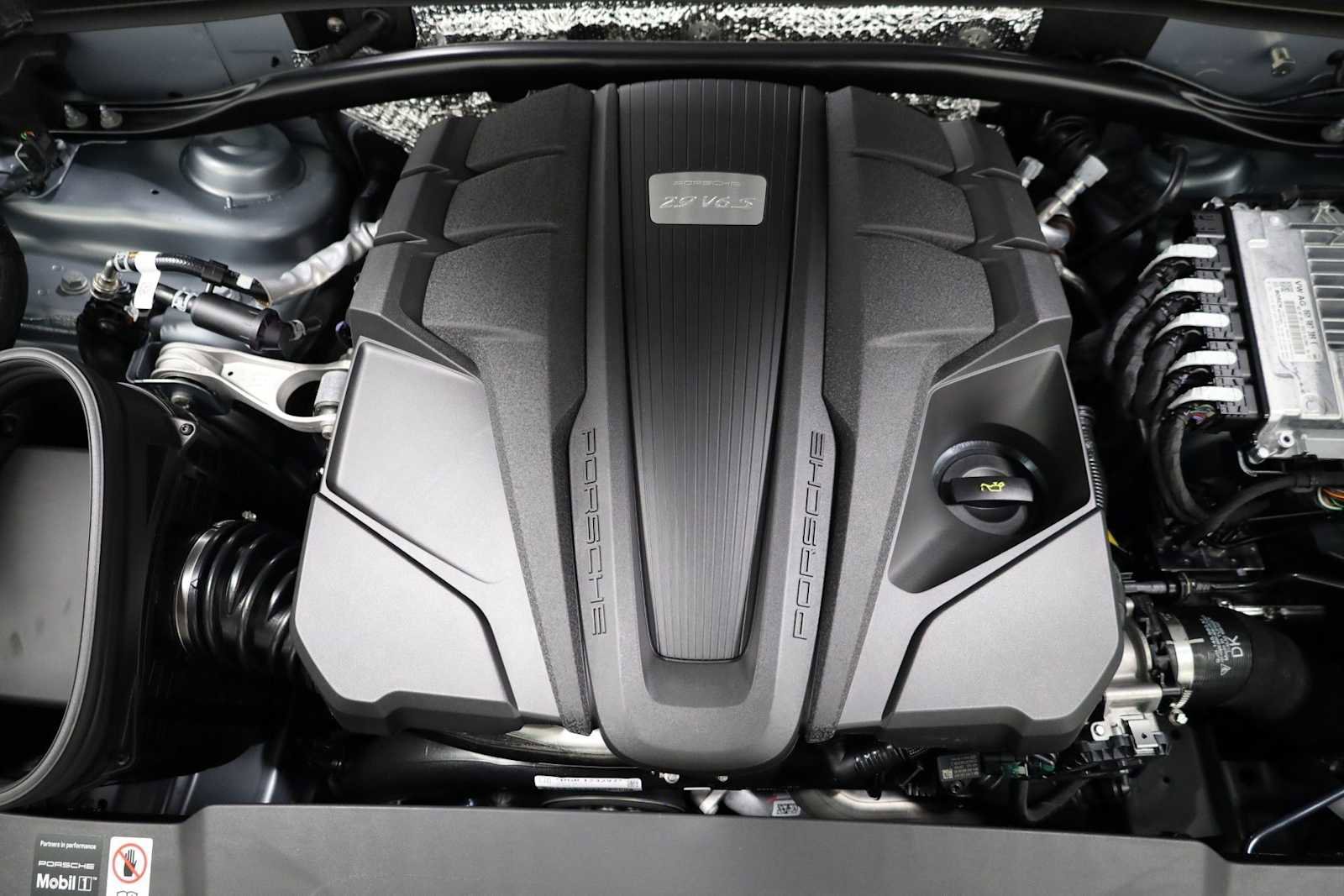 New 2026 Porsche Macan S image 42