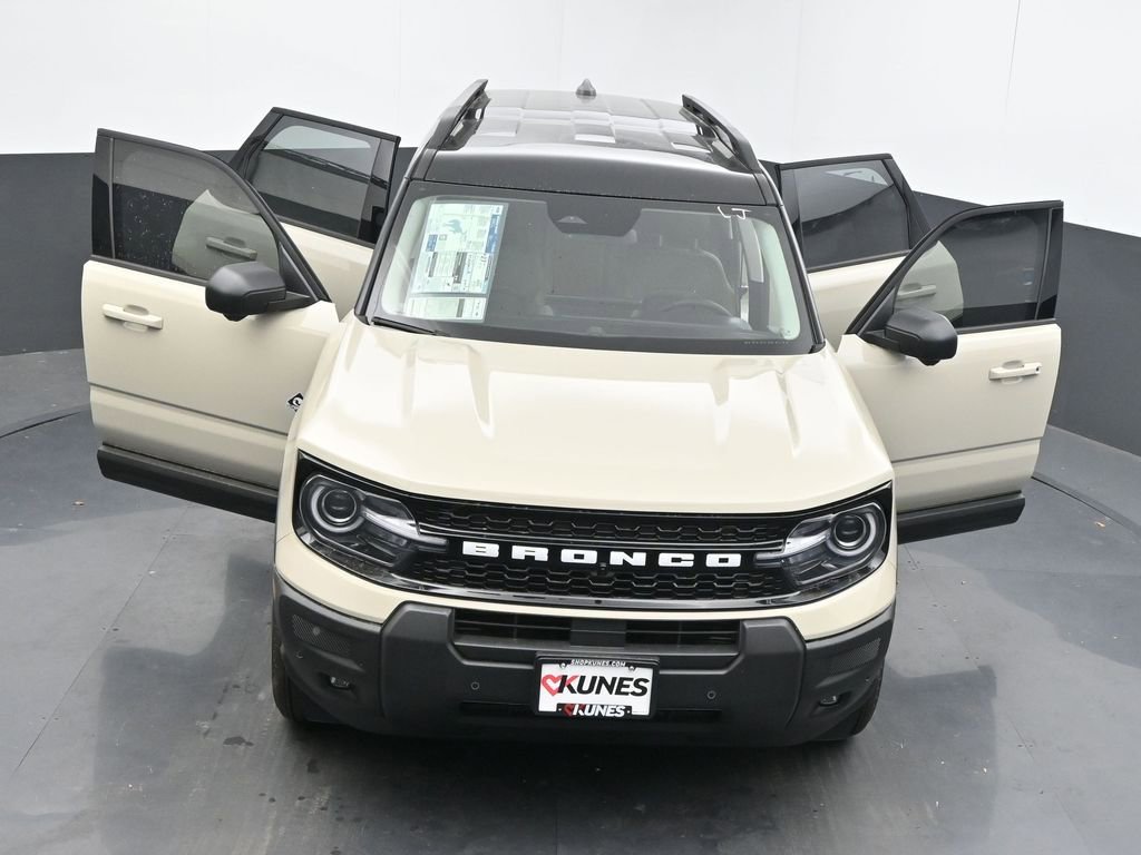 New 2025 Ford Bronco Sport Outer Banks w/ Outer Banks Tech Package+ image 61