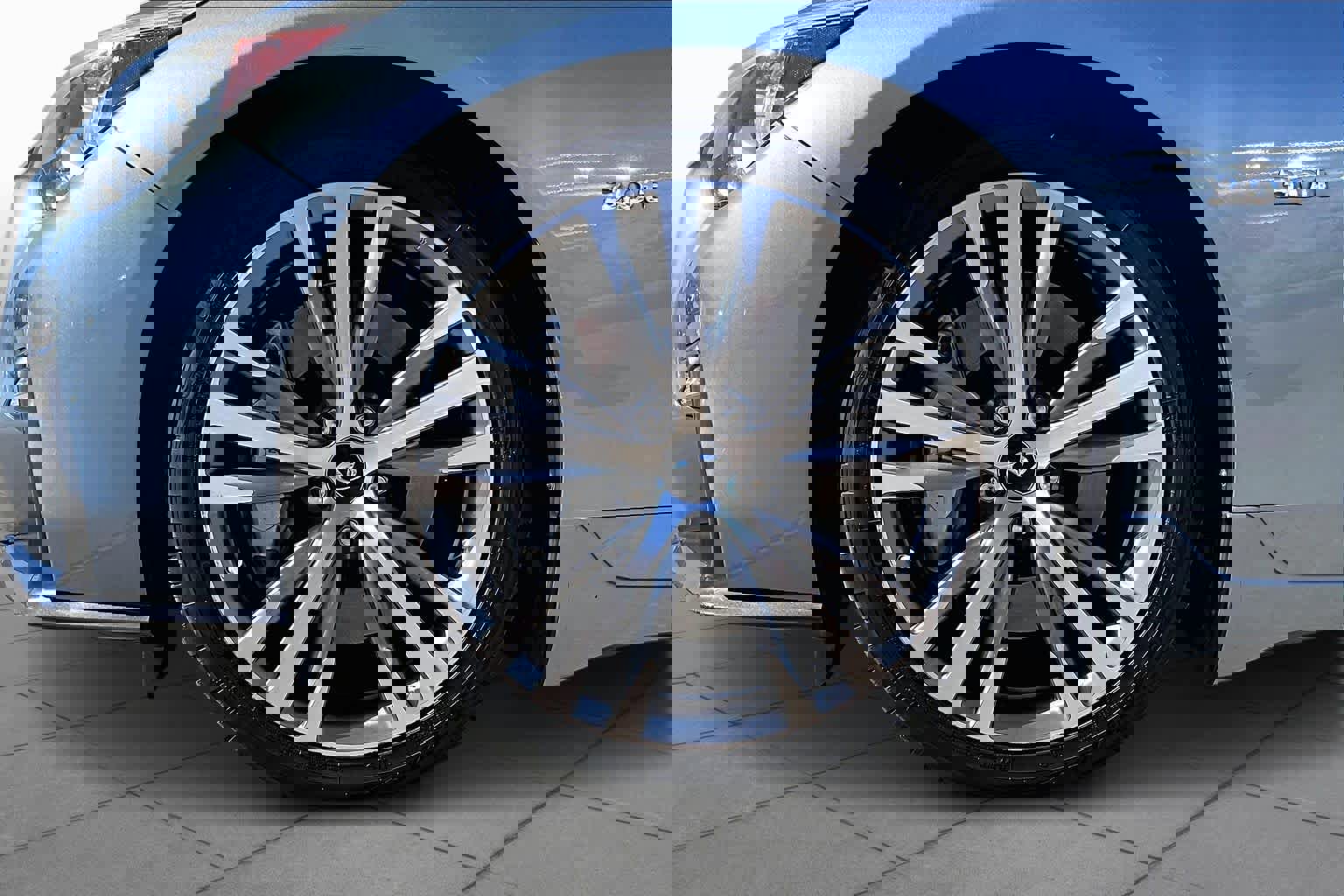 Used 2018 INFINITI Q50 Sport image 9