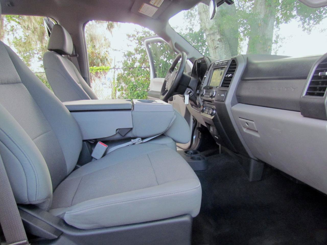 Used 2017 Ford F250 XL w/ STX Appearance Package AWD/4WD image 21