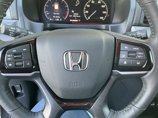 Used 2026 Honda Odyssey Elite image 32