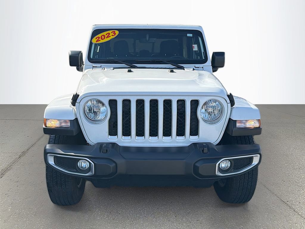 Used 2023 Jeep Gladiator Overland image 10