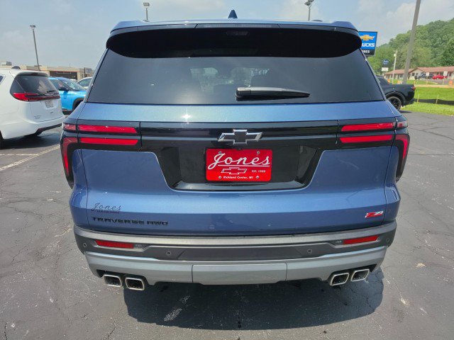 Used 2026 Chevrolet Traverse Z71 w/ Enhanced Driving Package AWD/4WD image 4