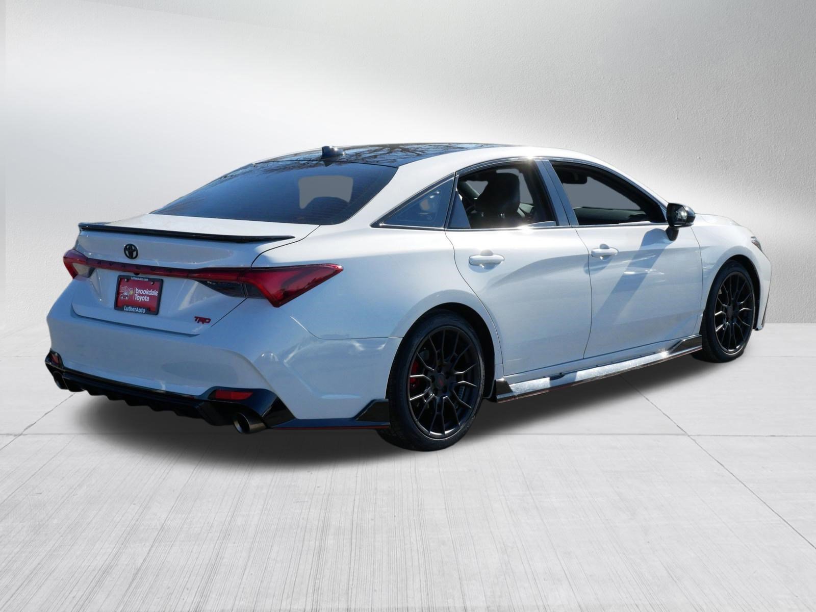 Used 2021 Toyota Avalon TRD image 7