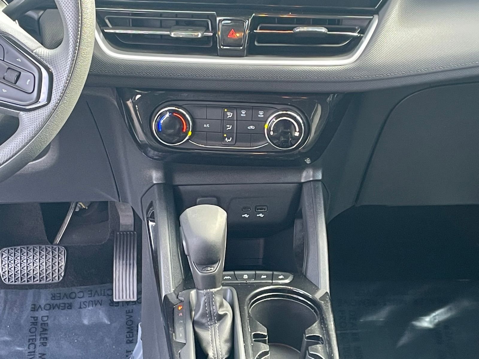 Used 2025 Chevrolet TrailBlazer LT image 37