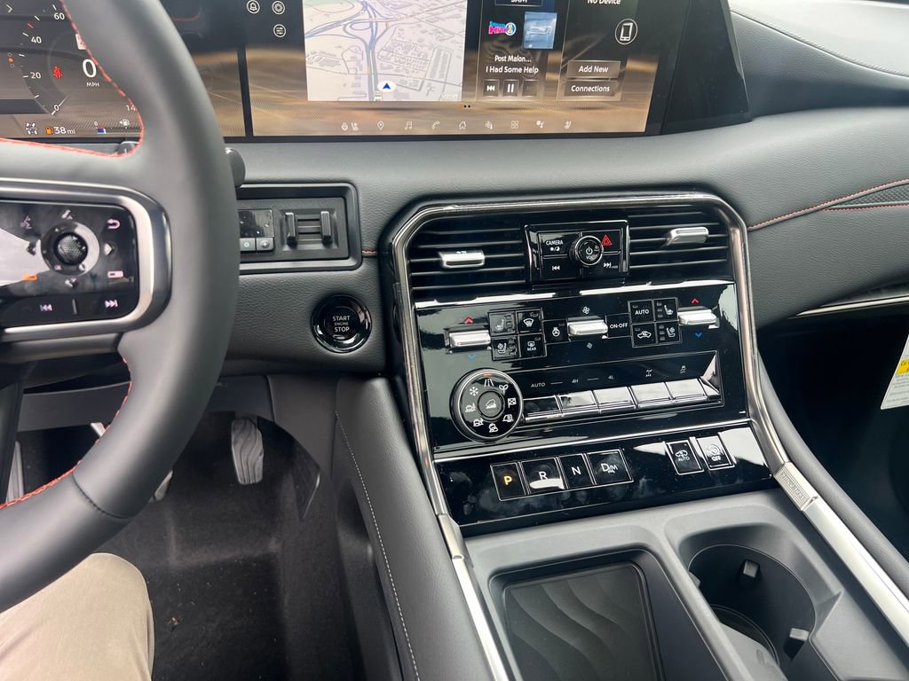 New 2025 Nissan Armada PRO-4X w/ Pro-4X Premium Package image 18