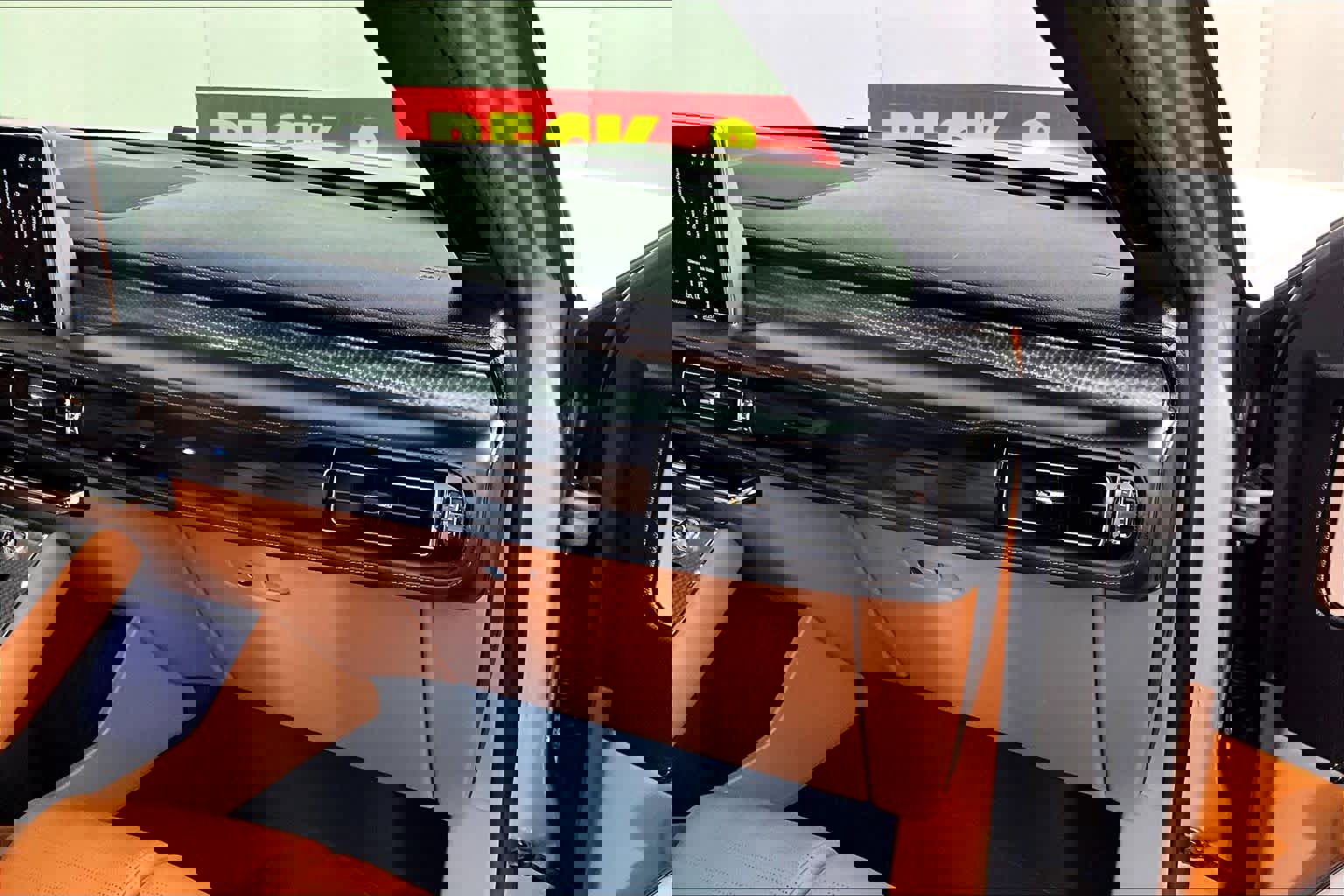 Used 2024 Lincoln Aviator Black Label w/ Jet Package image 16