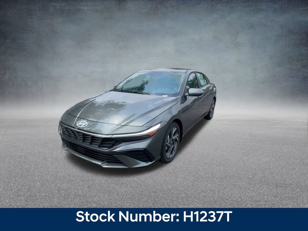 New 2025 Hyundai Elantra Limited image 7