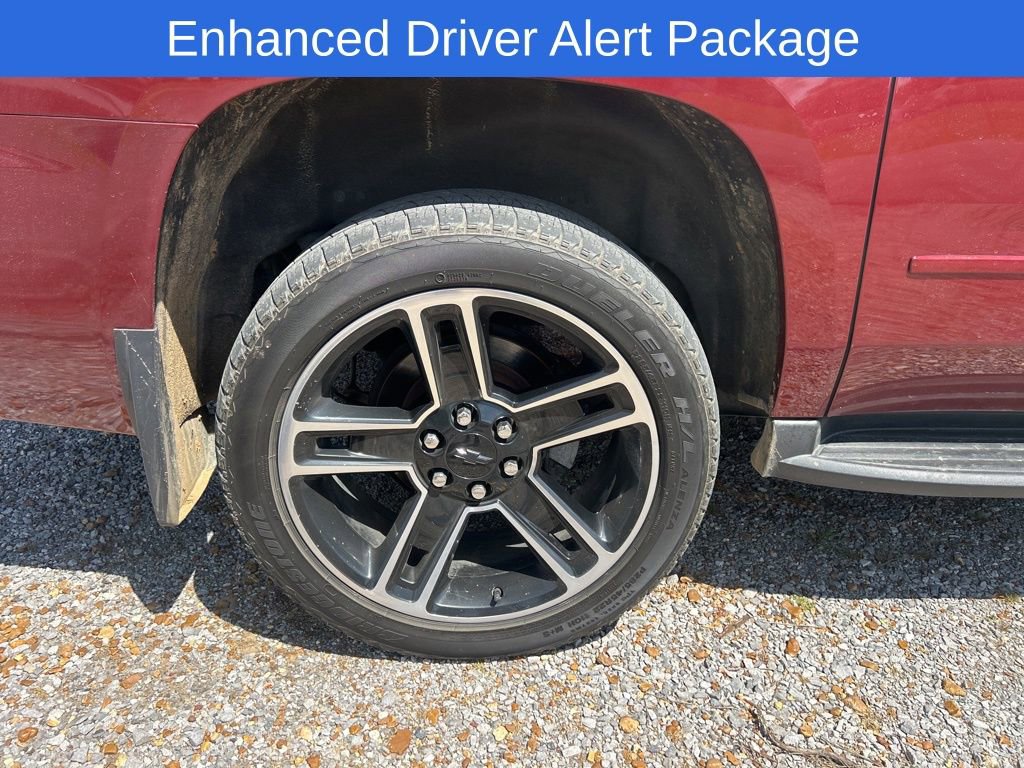 Used 2017 Chevrolet Suburban LT image 4