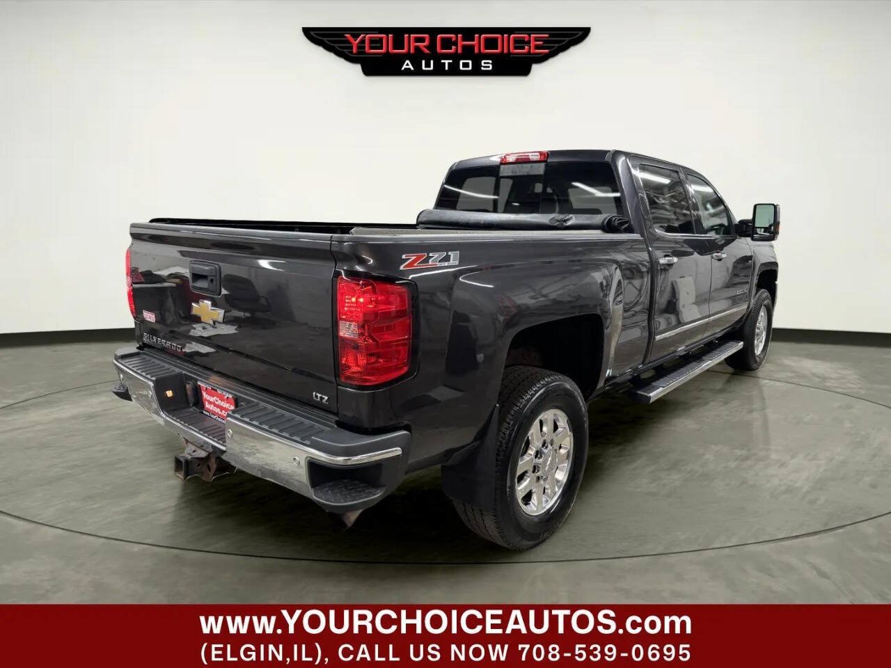 Used 2015 Chevrolet Silverado 2500 LTZ w/ Driver Alert Package AWD/4WD image 6