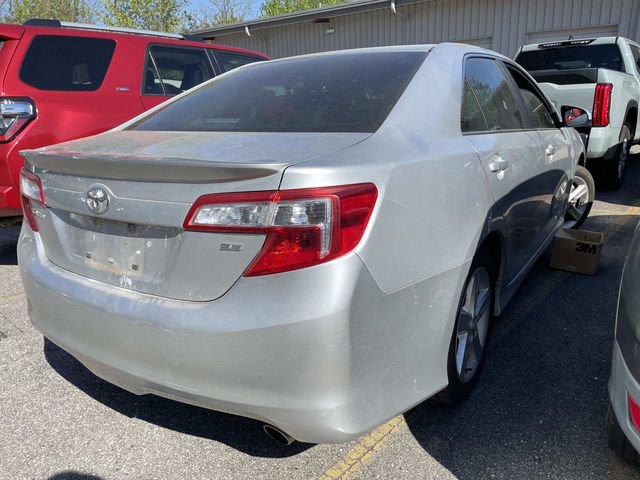 Used 2013 Toyota Camry SE image 4