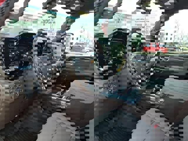 New 2026 Chevrolet Silverado 3500 LTZ w/ LTZ Convenience Package image 7