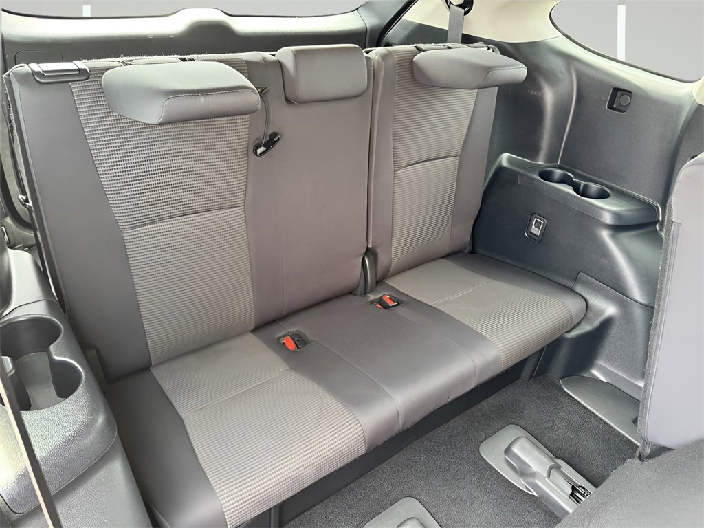 Used 2024 Toyota Highlander LE image 29
