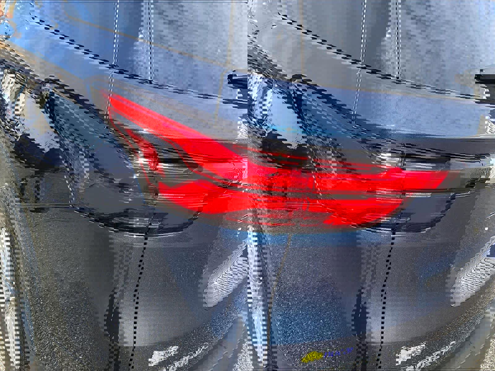 Certified 2022 Chevrolet Traverse LT w/ LPO, Floor Liner Package image 33