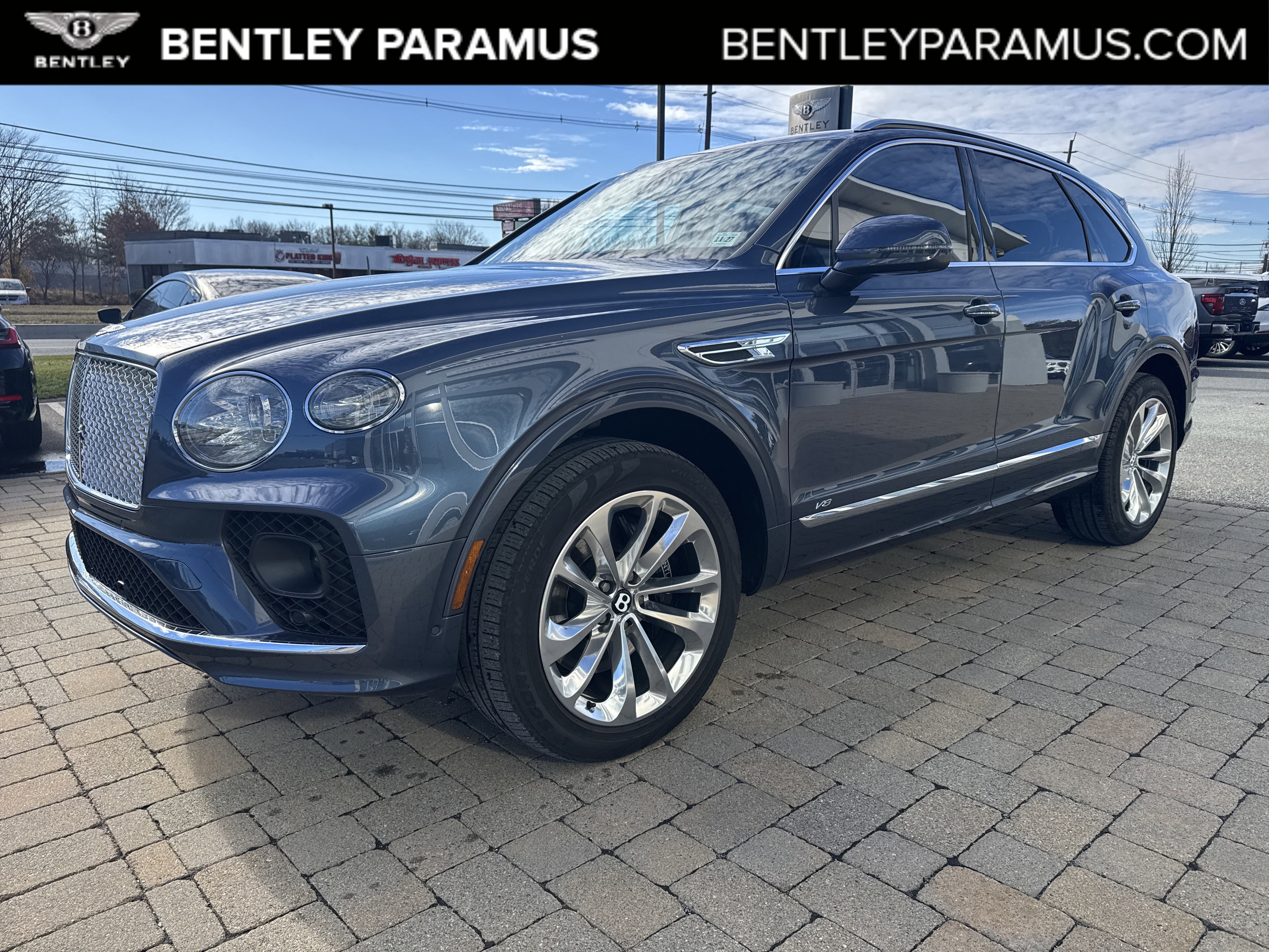 Used 2022 Bentley Bentayga V8
