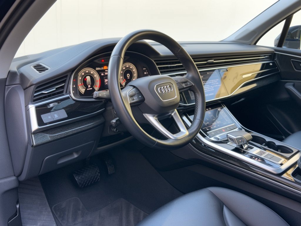 Used 2023 Audi Q7 2.0T Premium Plus AWD/4WD image 4