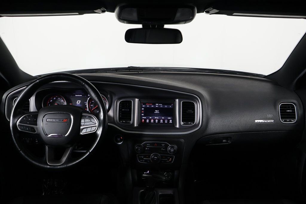 Used 2022 Dodge Charger SXT w/ Leather Interior Group image 8