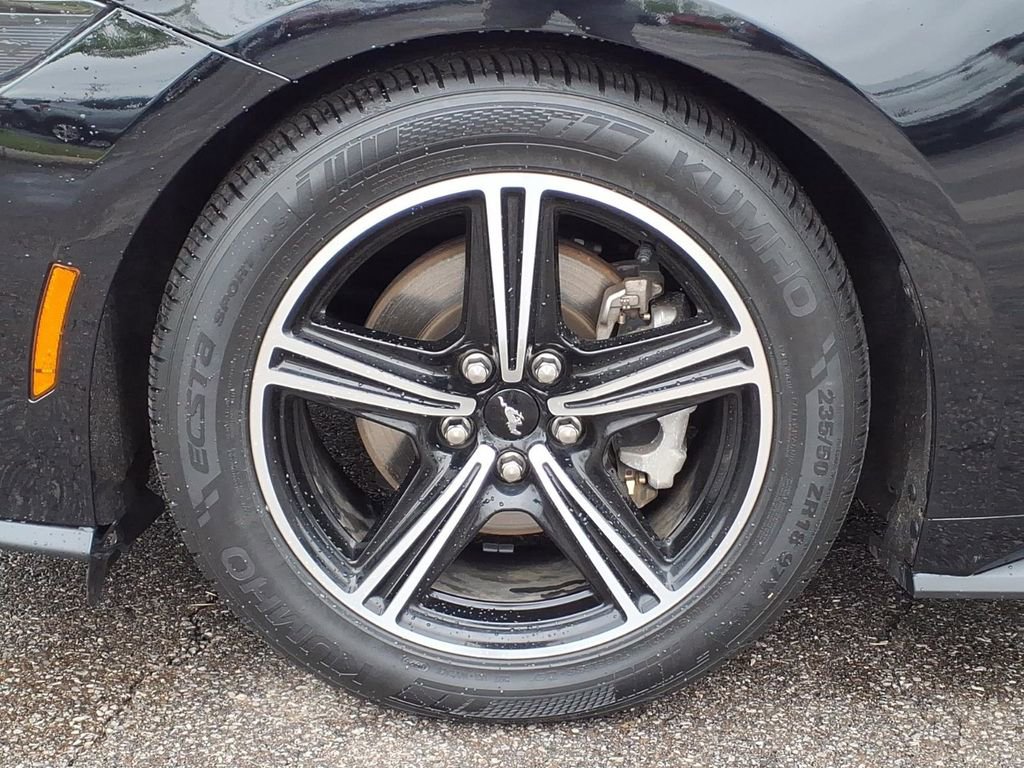 Used 2024 Ford Mustang Premium RWD image 11